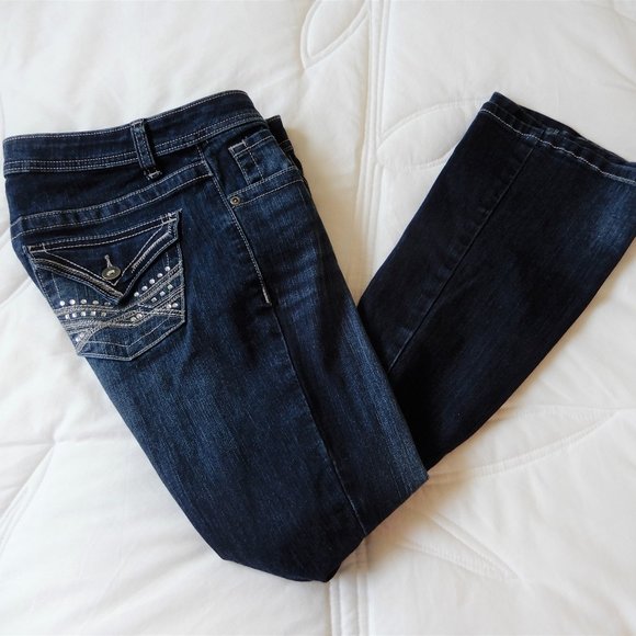 APT. 9 boot cut women’s jeans in size 2P - Picture 1 of 9
